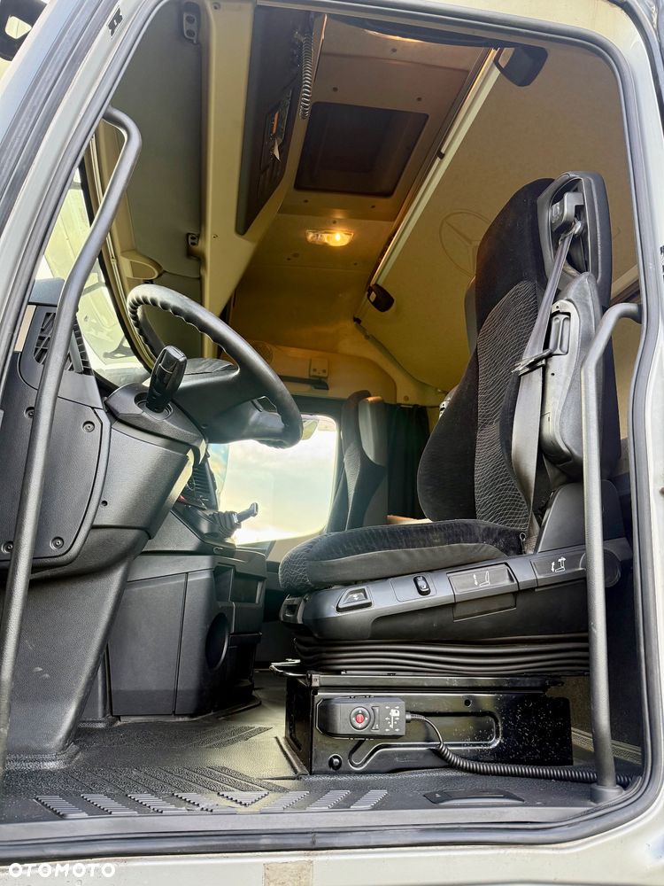 Mercedes-Benz ACTROS 18.42 burty firanka - 16