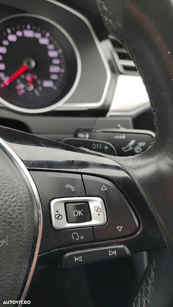 Volkswagen Passat 2.0 TDI (BlueMotion Technology) DSG Highline - 12