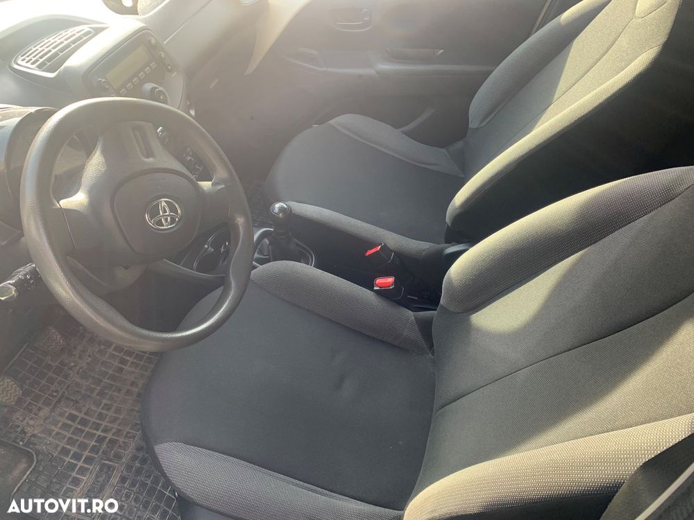Toyota Aygo 1.0 Terra - 6