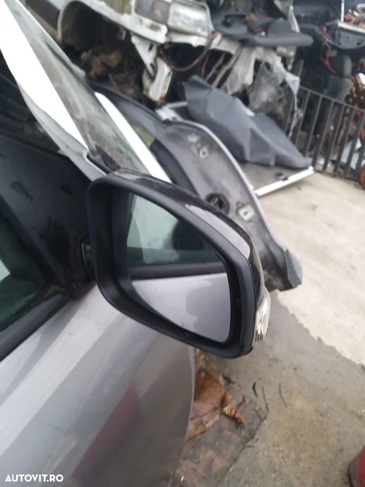 Oglinda Fata Dreapta pentru Renault Megane 3 an 2008-2016 - 1