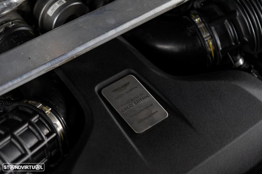 Aston Martin Vantage Roadster V8 - 14