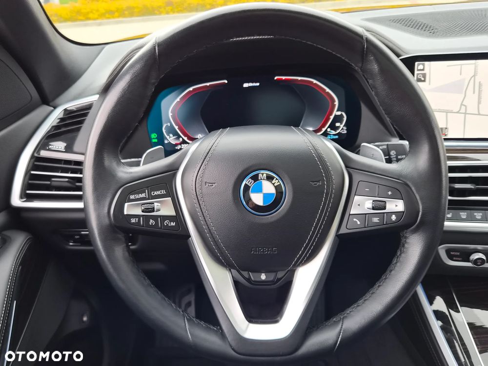 BMW X5 xDrive45e - 19