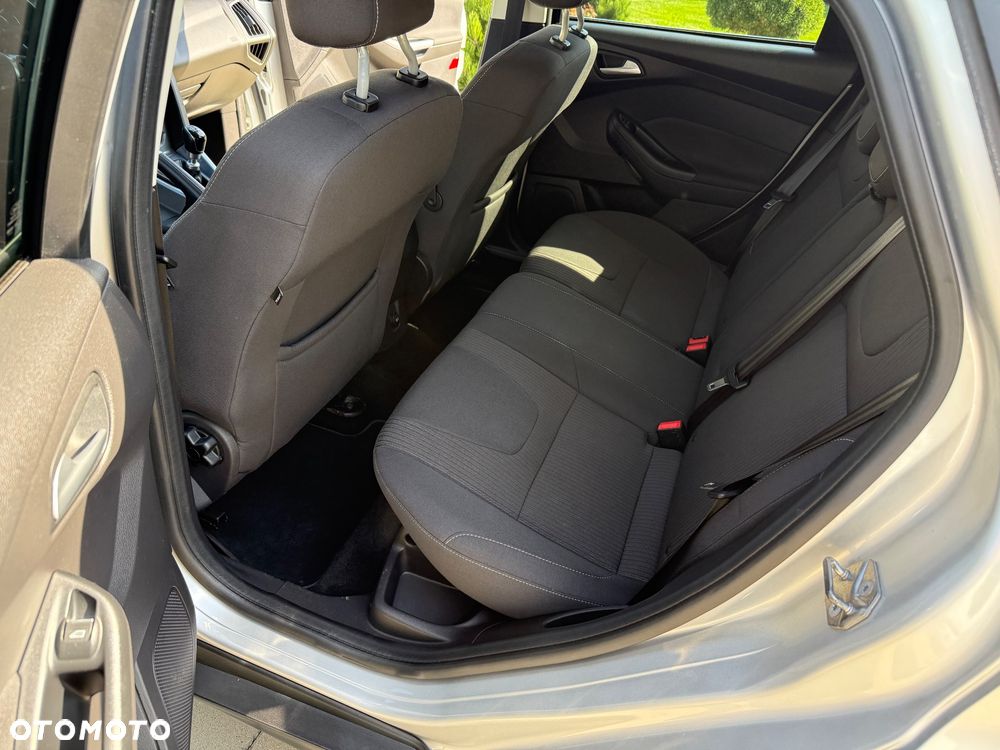 Ford Focus 1.0 EcoBoost Titanium - 12