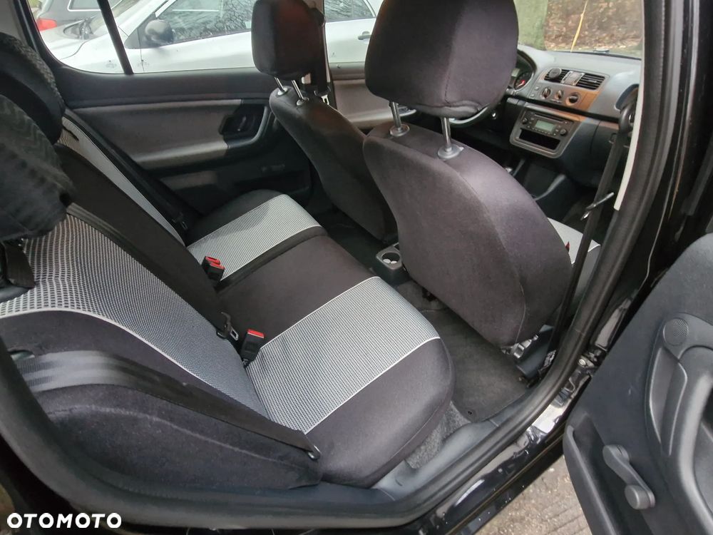 Skoda Fabia 1.4 16V Family - 14