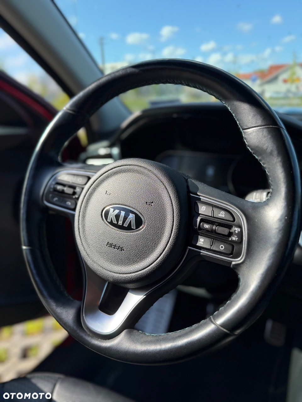 Kia Niro e-Niro 64kWh M - 12