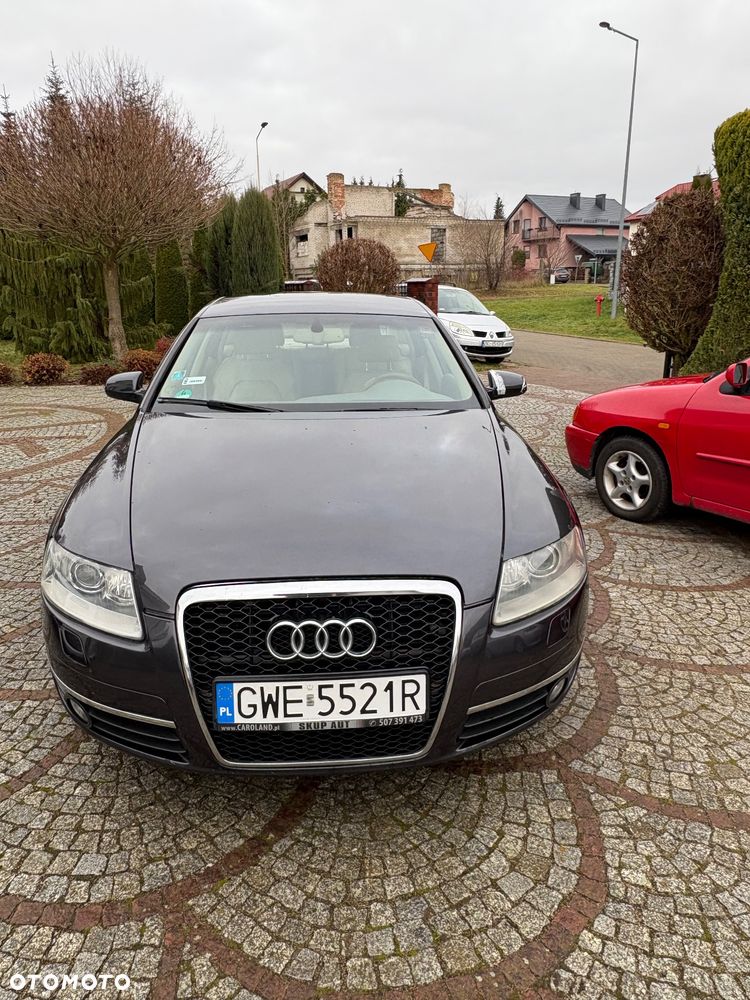Audi A6 Limousine 2.4 - 6