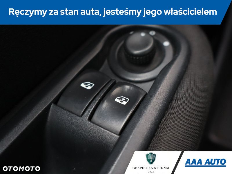 Renault Clio - 16