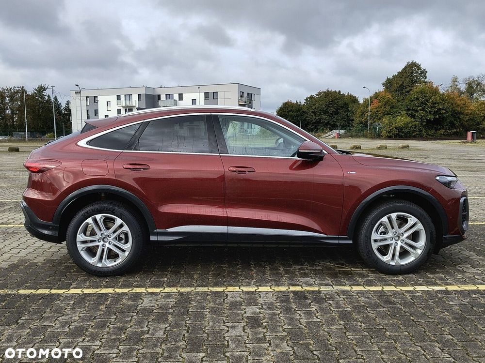 Audi Q5 Sportback - 7