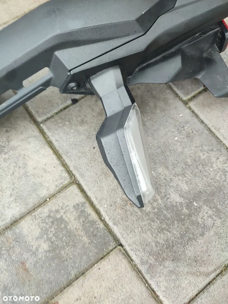 Mocowanie tablicy rejestracyjnej, podświetlanie tablicy, kierunkowskazy, ogon Kawasaki ZX10R ZX-10R - 7