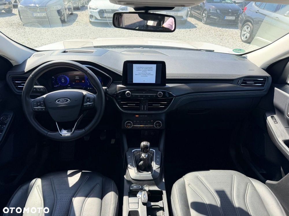 Ford Kuga Vignale 2.0 TDCi FWD - 36