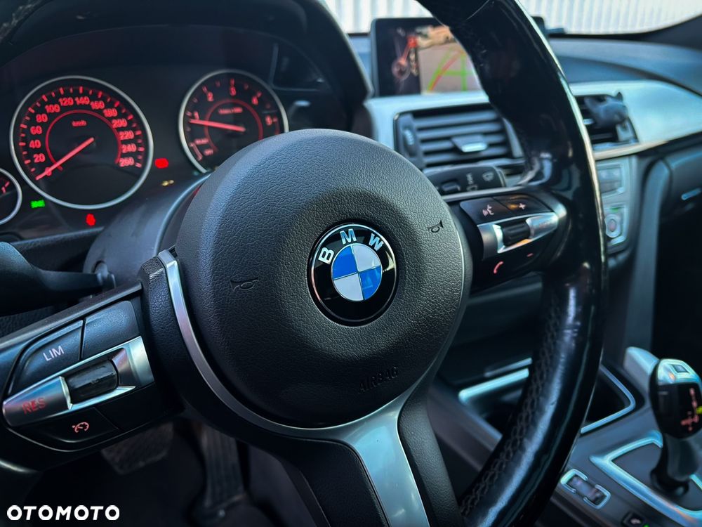 BMW 3GT 318d Sport Line - 26