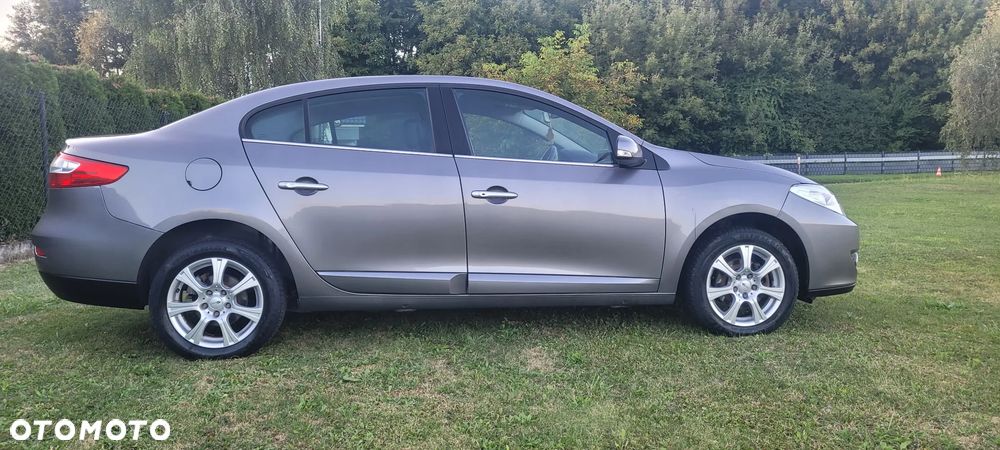 Renault Fluence 2.0 16V 140 Dynamique - 11