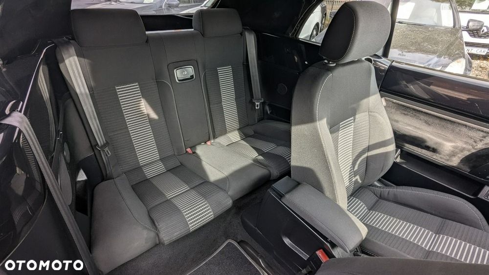 Volkswagen New Beetle 1.9 TDI DPF United - 18