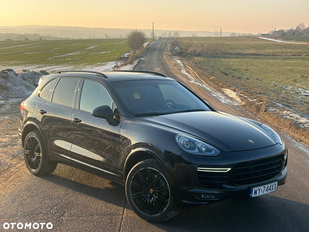 Porsche Cayenne - 2