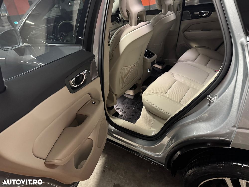Volvo XC 60 - 7