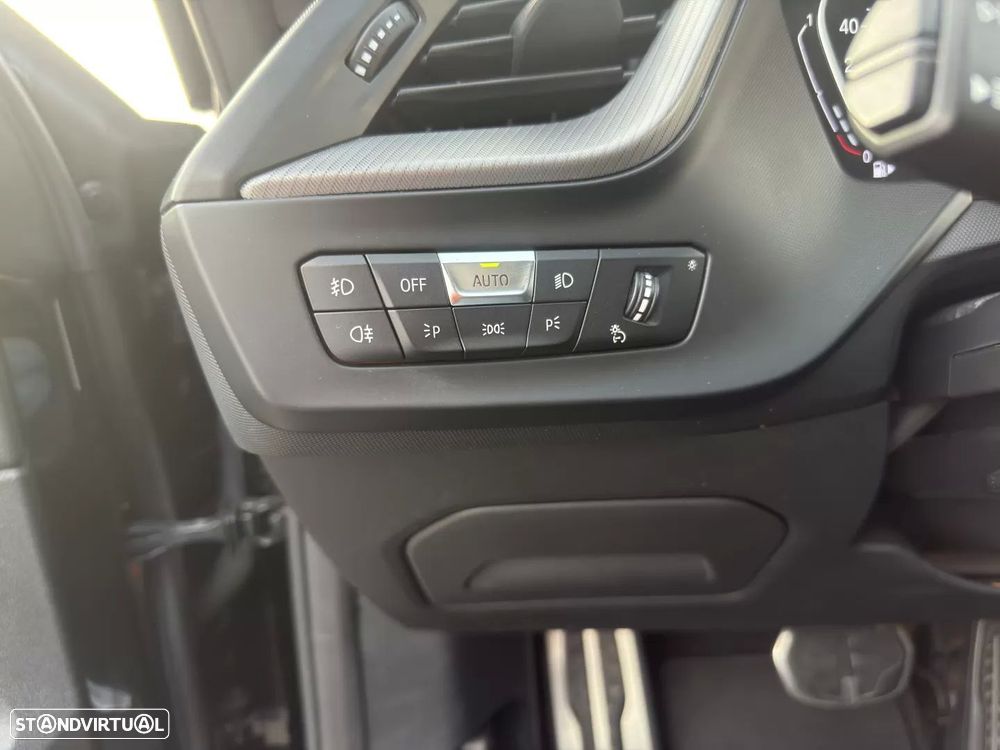 BMW 218 Gran Coupé i Pack Desportivo M - 19