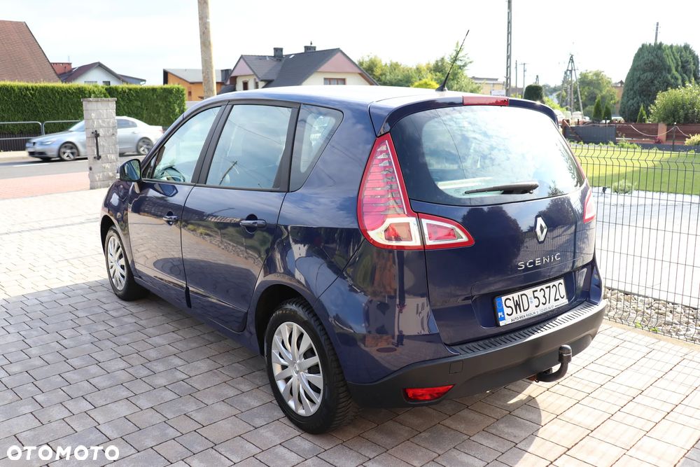 Renault Scenic 1.6 16V 110 Expression - 22