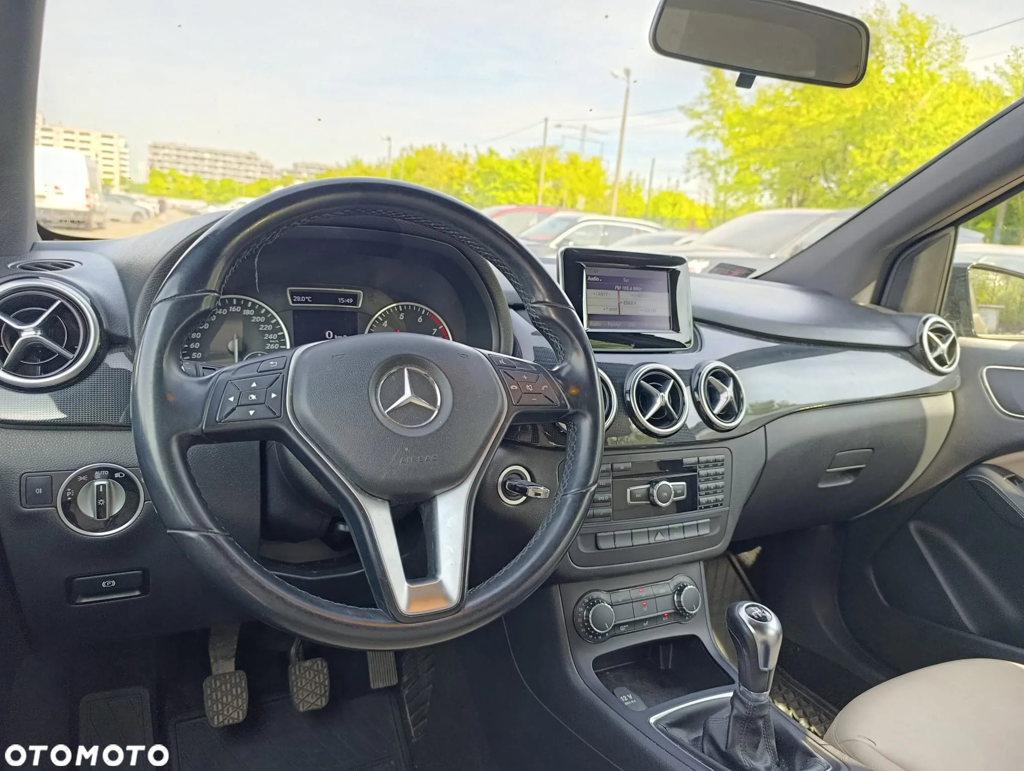 Mercedes-Benz Klasa B 180 - 17