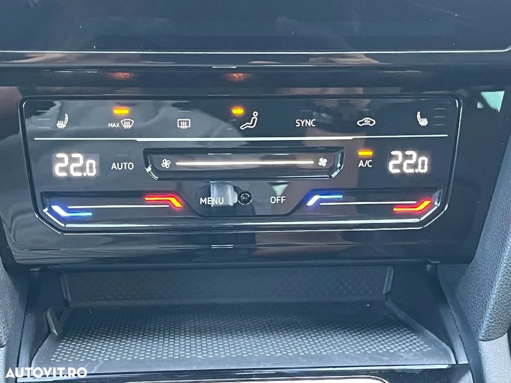 Volkswagen Passat 2.0 TDI DSG Highline - 25