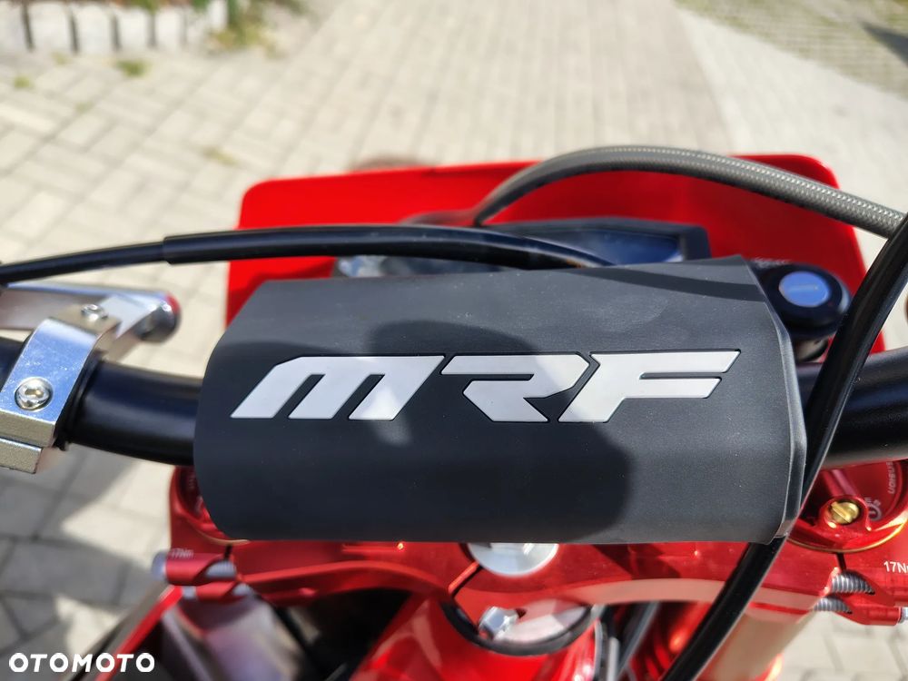 MRF Inny - 22