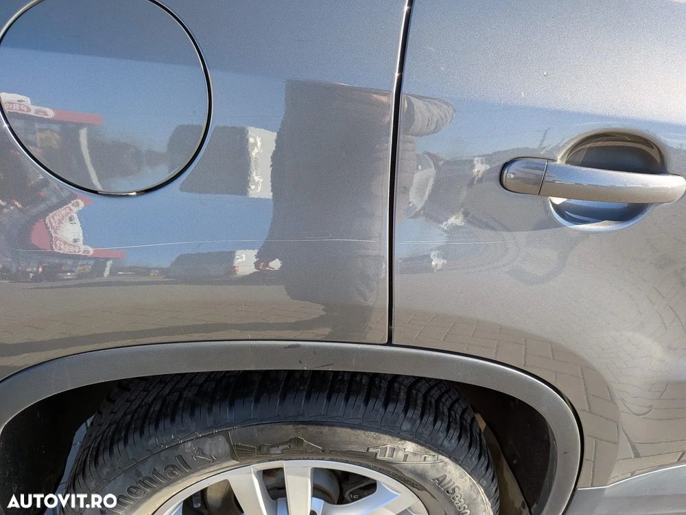 Volkswagen Tiguan 1.4 TSI Trend & Fun - 12