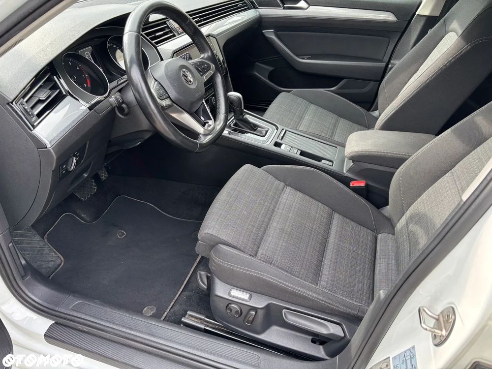 Volkswagen Passat 1.5 TSI EVO Comfortline DSG - 15