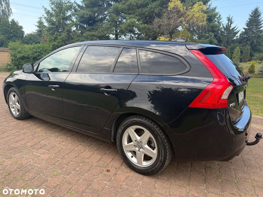 Volvo V60 D2 R-Design Momentum - 7