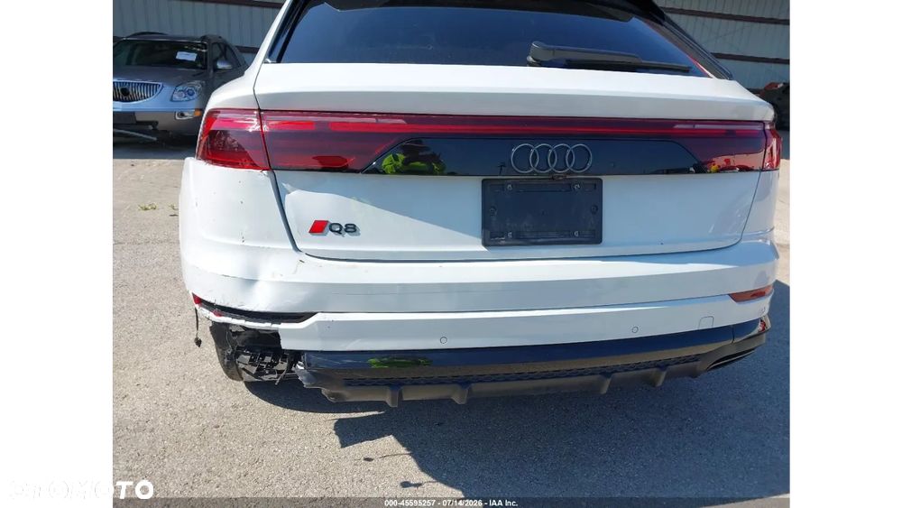 Audi Q8 55 TFSI quattro tiptronic - 9