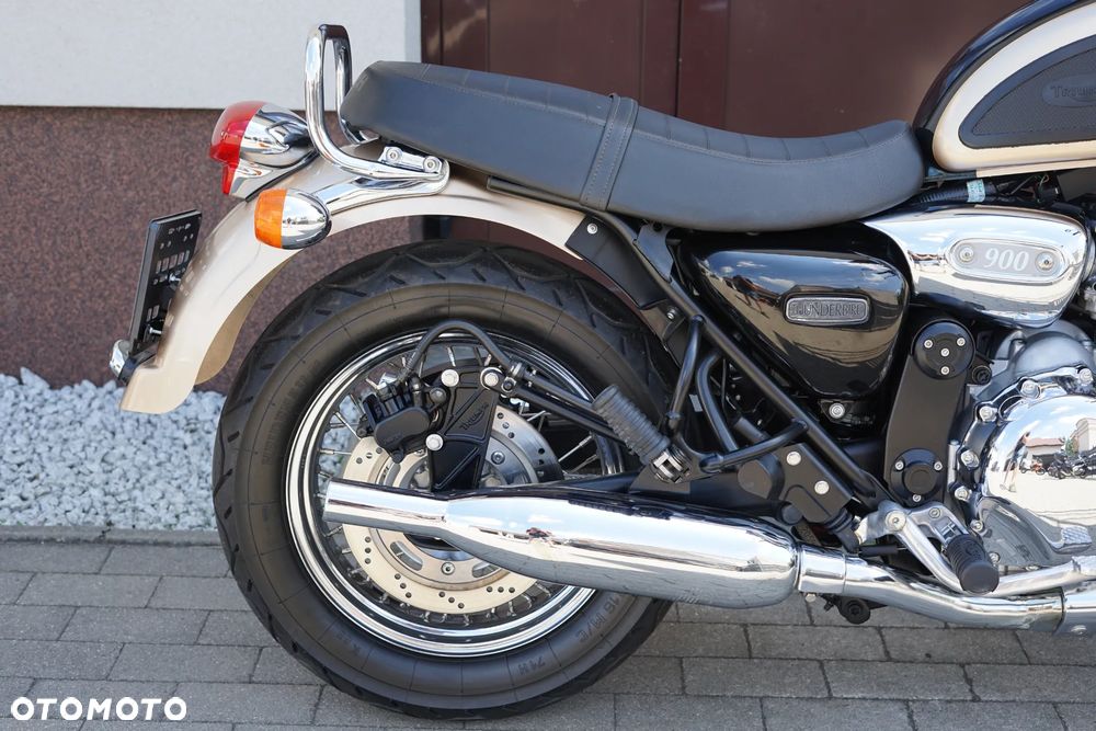 Triumph Thunderbird - 5