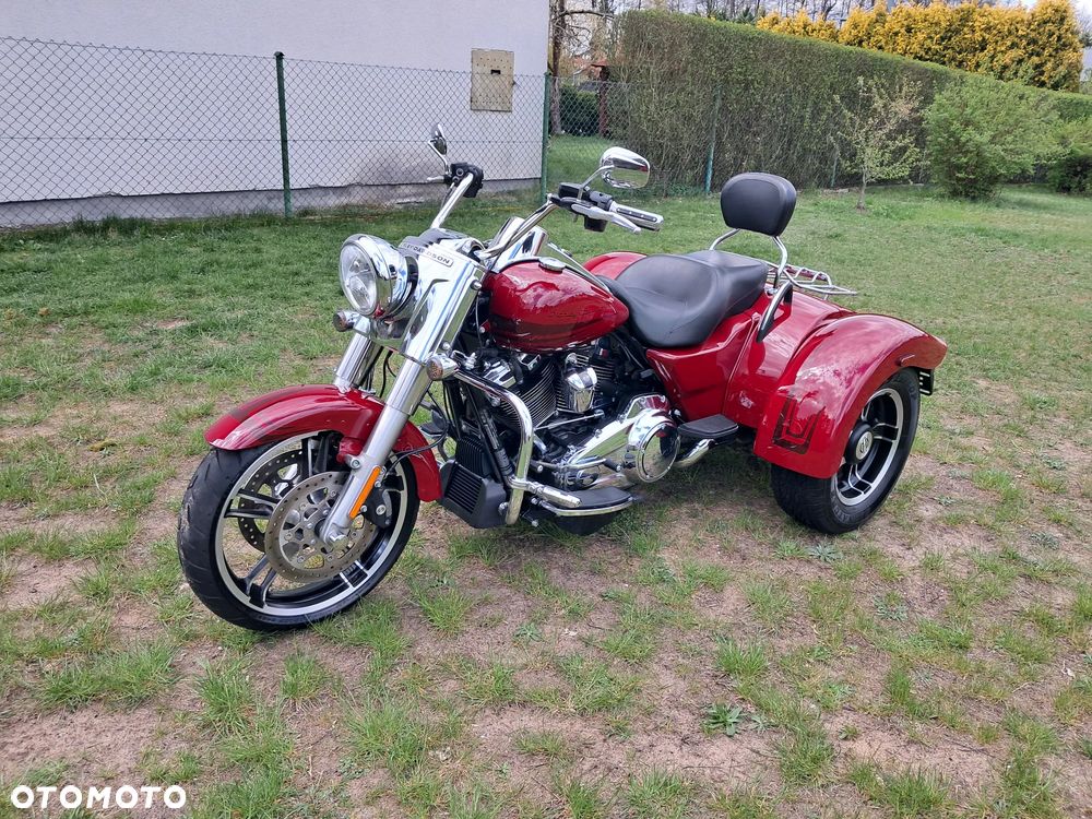 Harley-Davidson Trike Freewheeler - 3