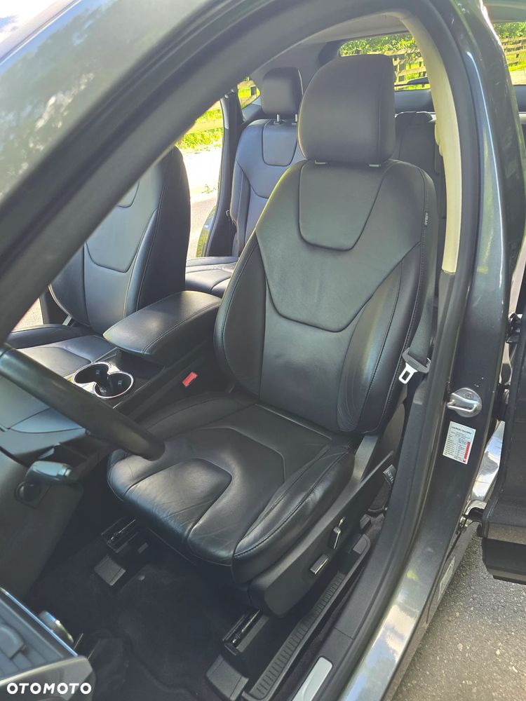 Ford Edge 2.0 TDCi Bi-Turbo 4x4 Titanium - 20