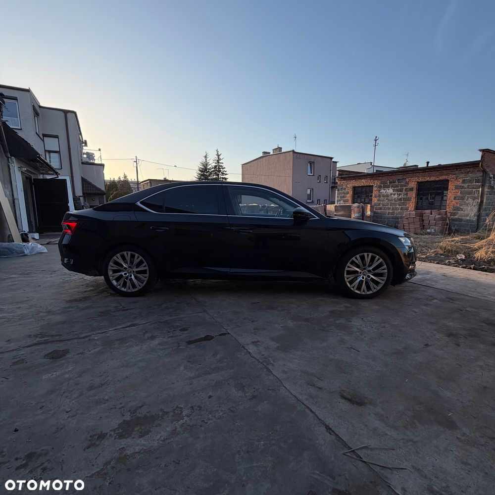 Skoda Superb 2.0 TSI Style DSG - 6