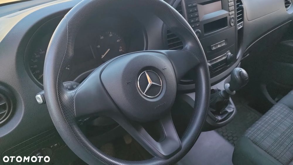 Mercedes-Benz Vito CDI Mixto 447.703 - 22