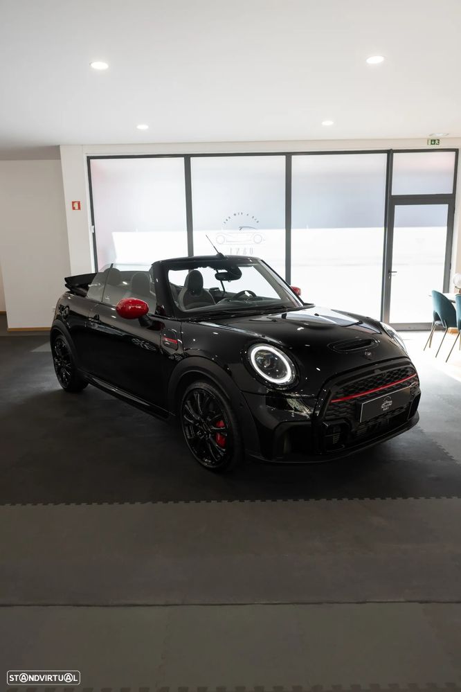 MINI Cabrio John Cooper Works Premium P. JCW Plus - 3