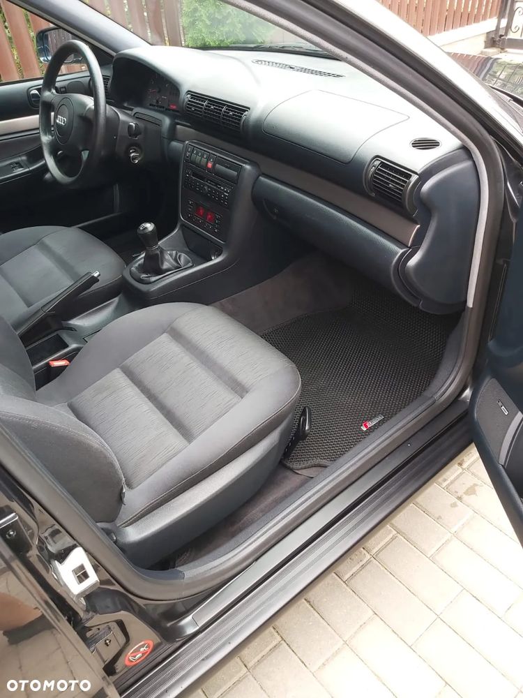 Audi A4 - 13
