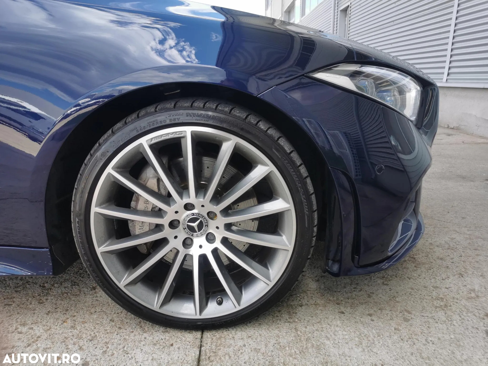 Mercedes-Benz CLS 350 9G-TRONIC AMG Line - 16