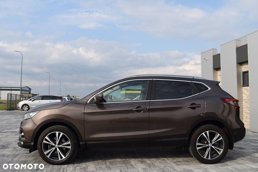Nissan Qashqai 1.2 DIG-T Xtronic TEKNA+ - 3