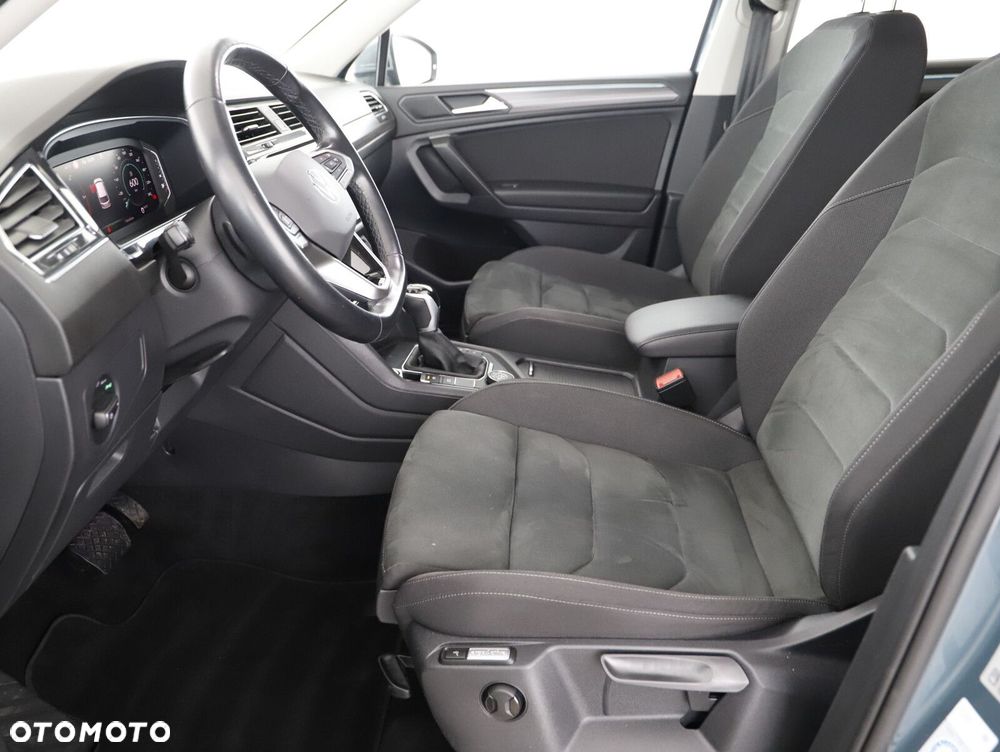 Volkswagen Tiguan Allspace 2.0 TDI 4Mot Elegance DSG - 20