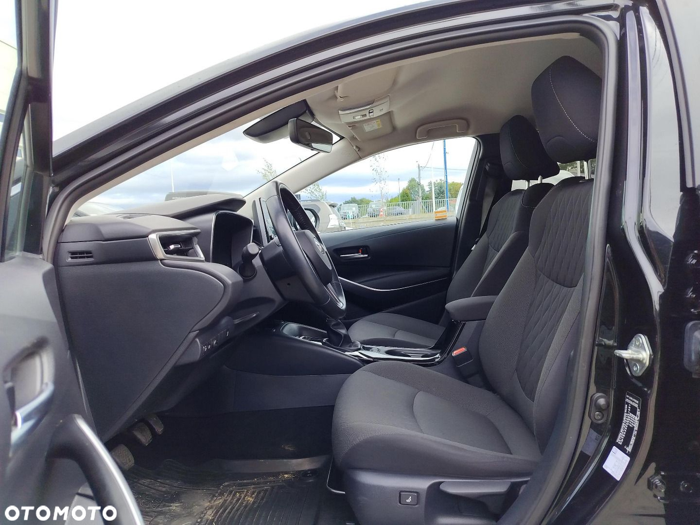 Toyota Corolla - 8