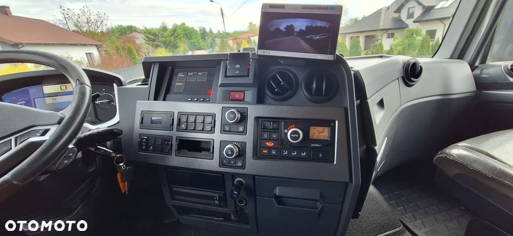Renault T - 11