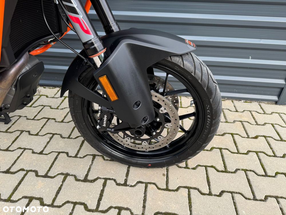 KTM Super Adventure - 22