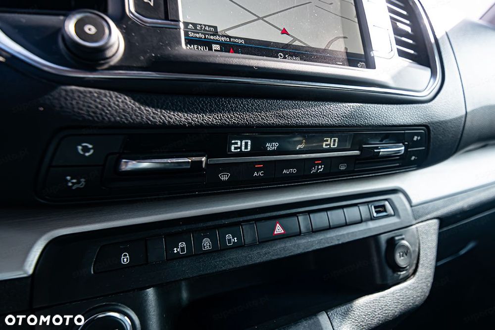 Peugeot Traveller - 28