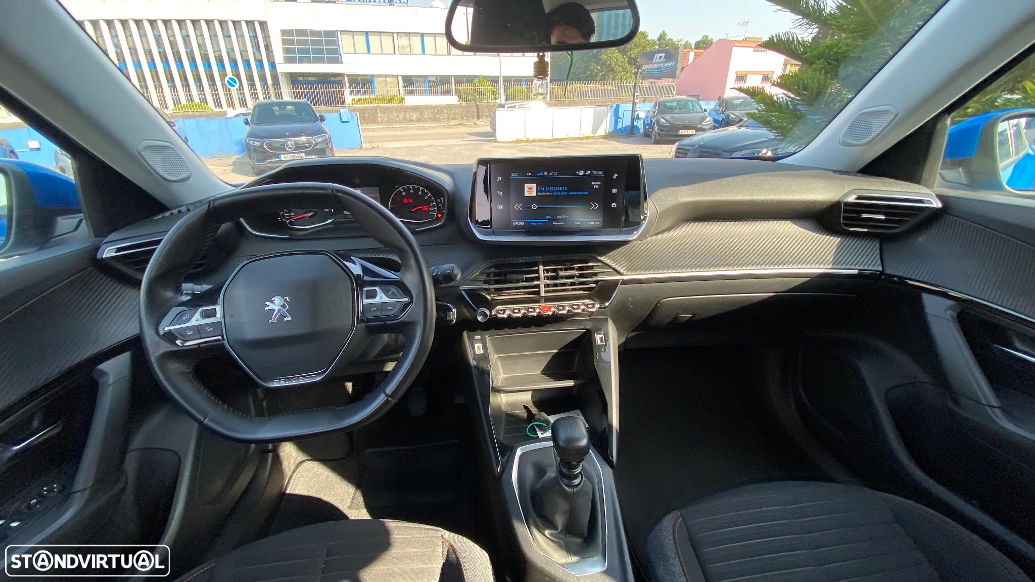 Peugeot 2008 1.2 PureTech Active - 26