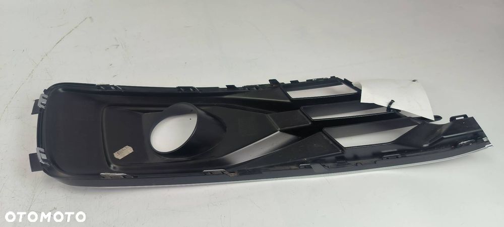 KRATKA HALOGENU PRAWA AUDI A6 C7 LIFT 4G0807681AE - 4