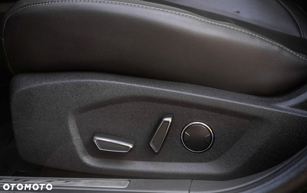 Ford Mondeo 2.0 TDCi Titanium 4WD PowerShift - 26
