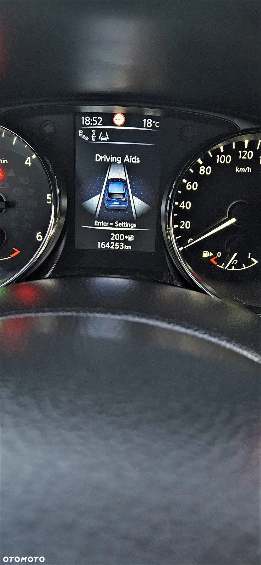 Nissan Qashqai 1.6 dCi 4x4 Tekna - 24
