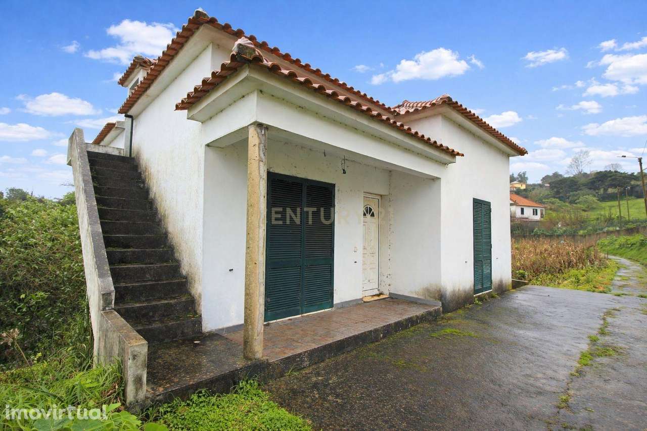 Moradia T3 em Santana com Potencial Residencial e Turístico - Grande imagem: 2/24