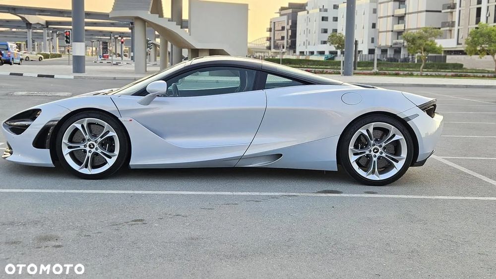 McLaren 720S Coupe Performance - 3