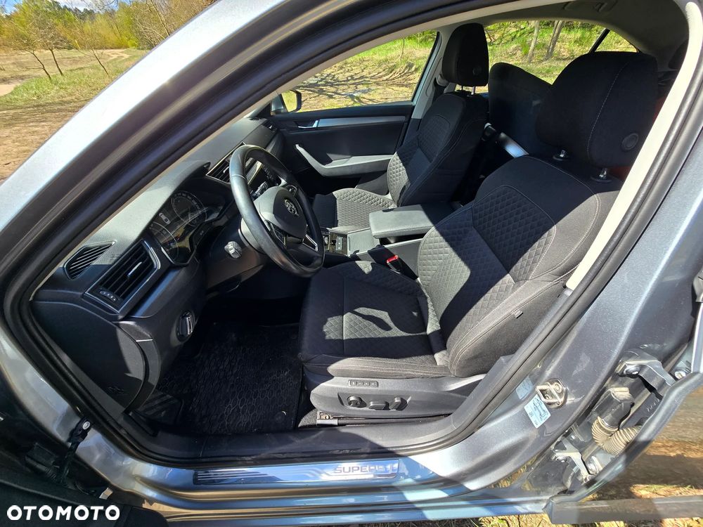 Skoda Superb - 9