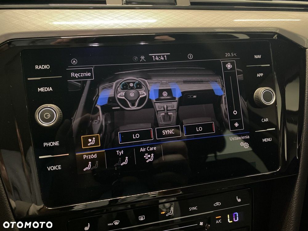 Volkswagen Passat - 22